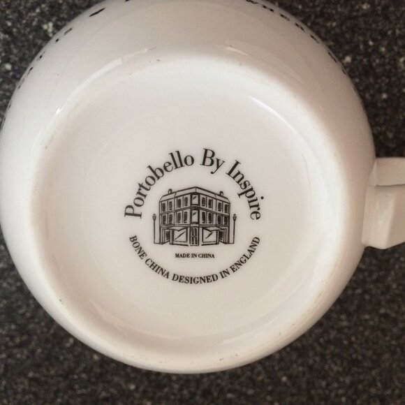 Portobello by Inspire Home Is Where The Cat Is Large Coffee Mug White Bone China - Picture 7 of 7